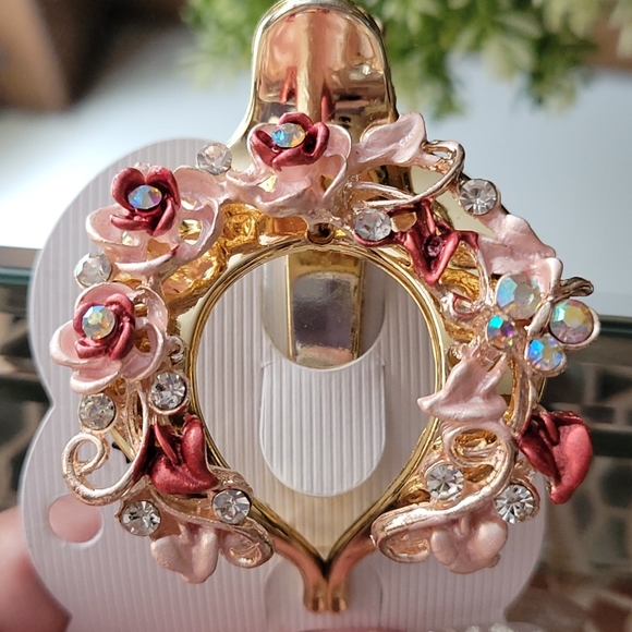 NEW HAIR CLAW CLIP 2 X $15 - Picture 10 of 10